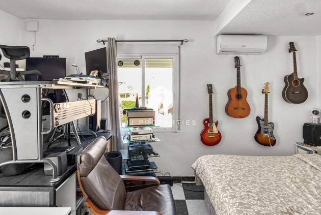 Resale - Villa -
Ciudad Quesada - Costa Blanca