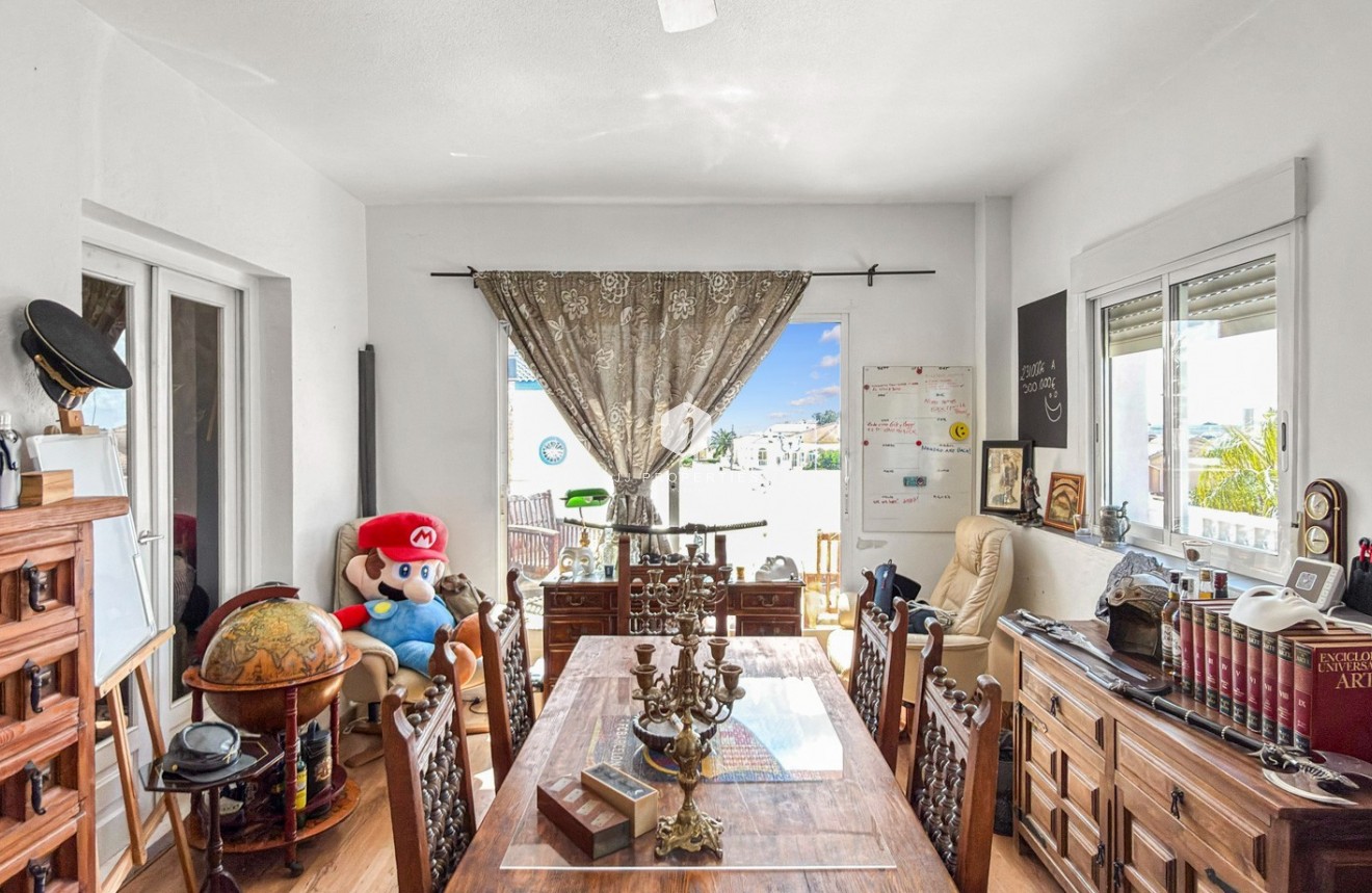 Resale - Villa -
Ciudad Quesada - Costa Blanca