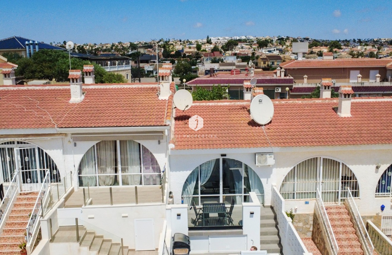 Aus zweiter Hand - Bungalow -
Ciudad Quesada - Costa Blanca