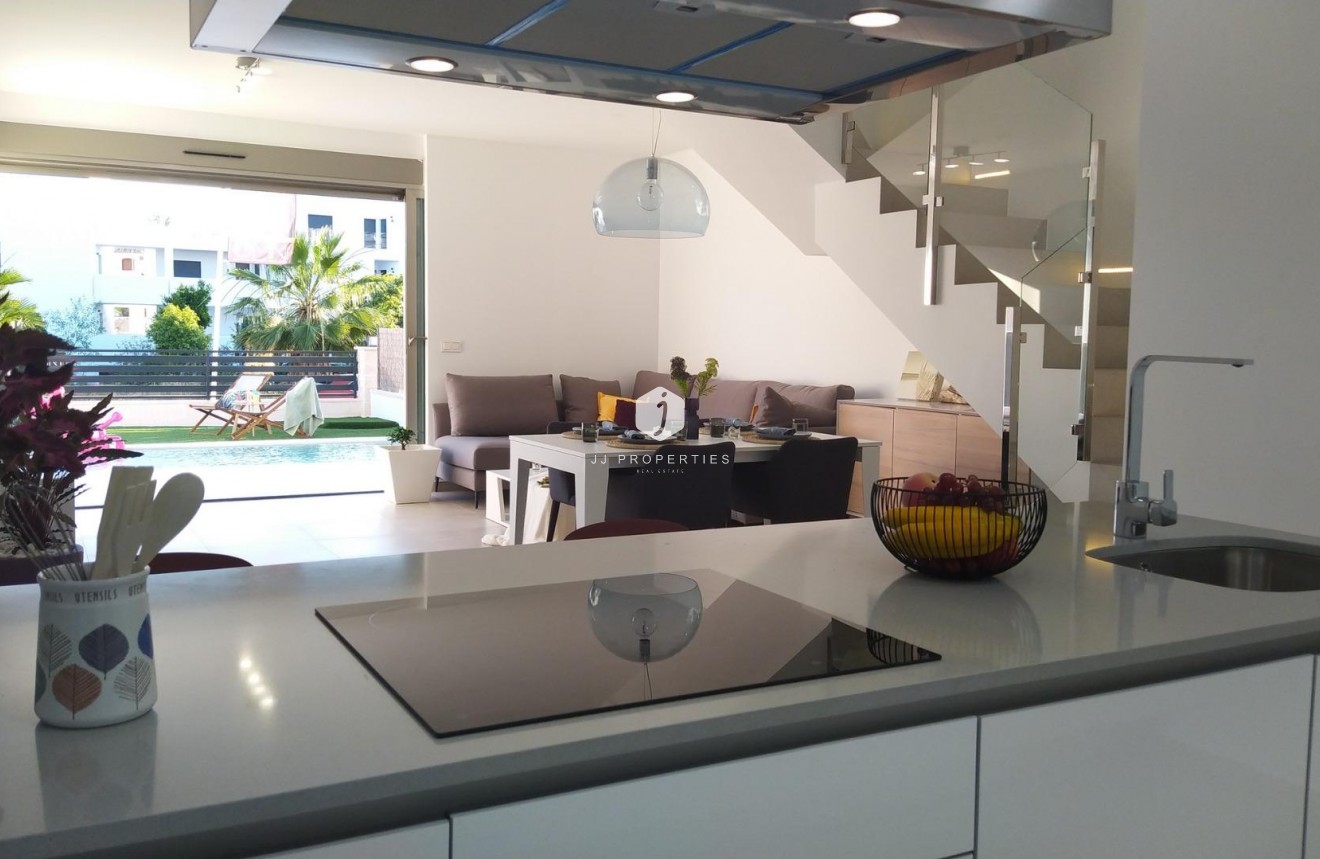 Obra nueva - Villa -
Orihuela Costa - PAU 8