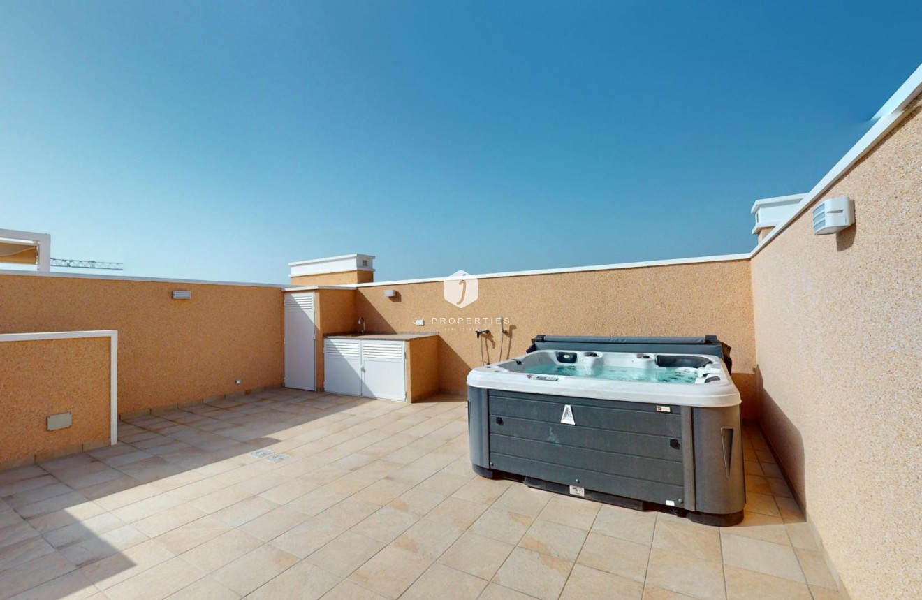 Neue Gebäude - Penthouse -
Guardamar del Segura - El Raso