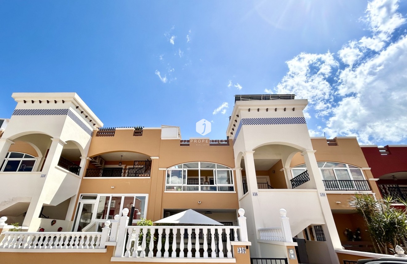 Aus zweiter Hand - Wohnung -
Los Altos - Costa Blanca