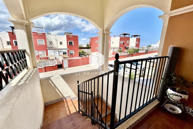 Aus zweiter Hand - Wohnung -
Los Altos - Costa Blanca