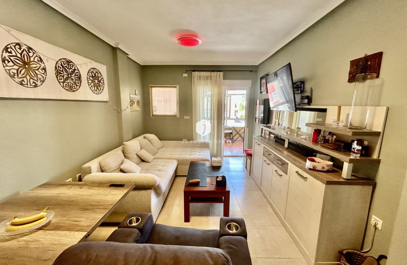 Aus zweiter Hand - Wohnung -
Los Altos - Costa Blanca