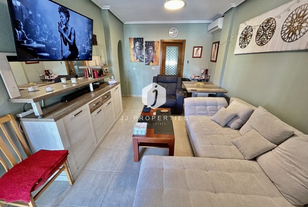 Aus zweiter Hand - Wohnung -
Los Altos - Costa Blanca
