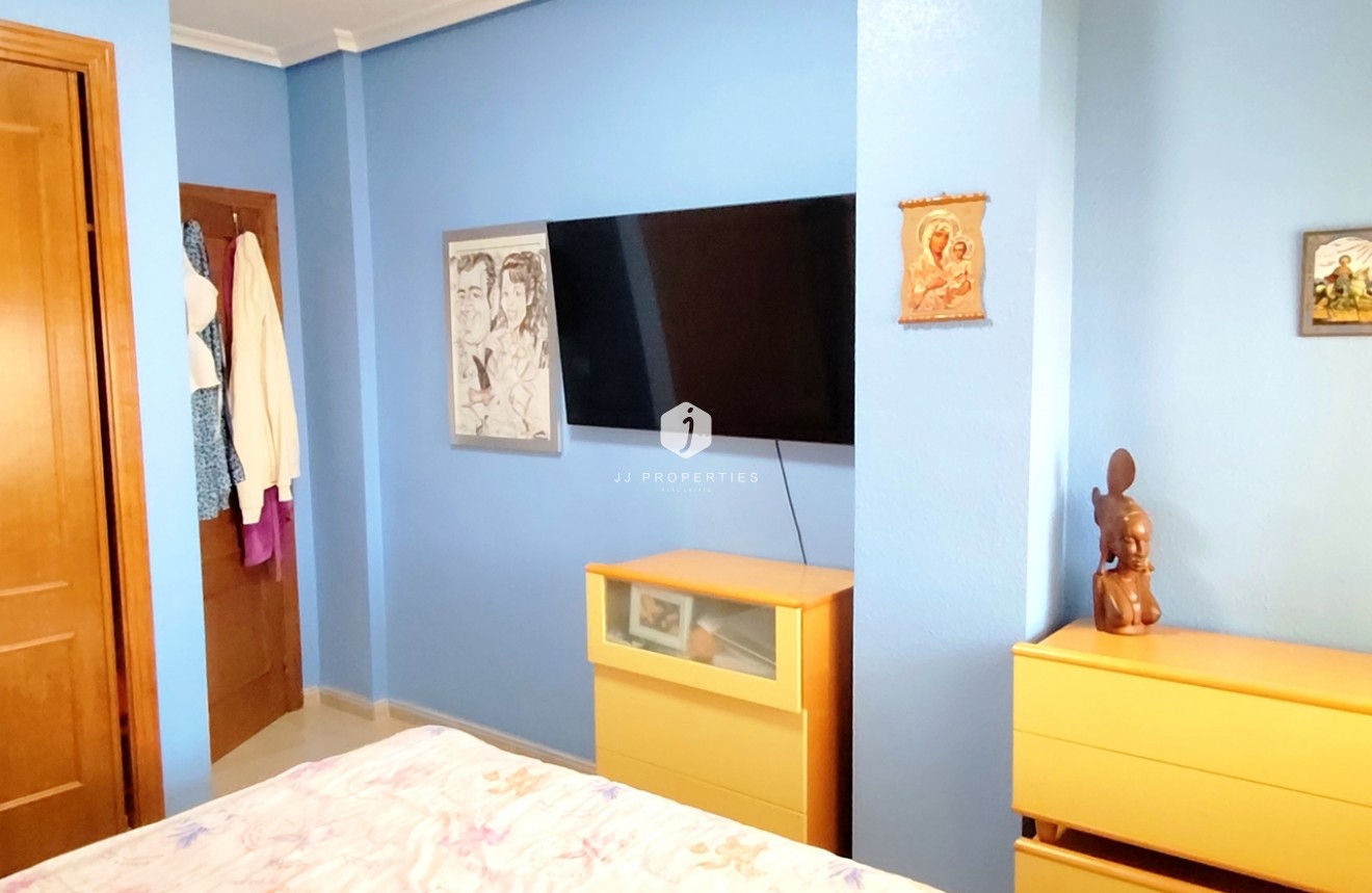 Aus zweiter Hand - Wohnung -
Los Altos - Costa Blanca
