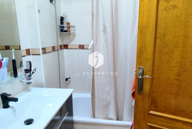 Aus zweiter Hand - Wohnung -
Los Altos - Costa Blanca