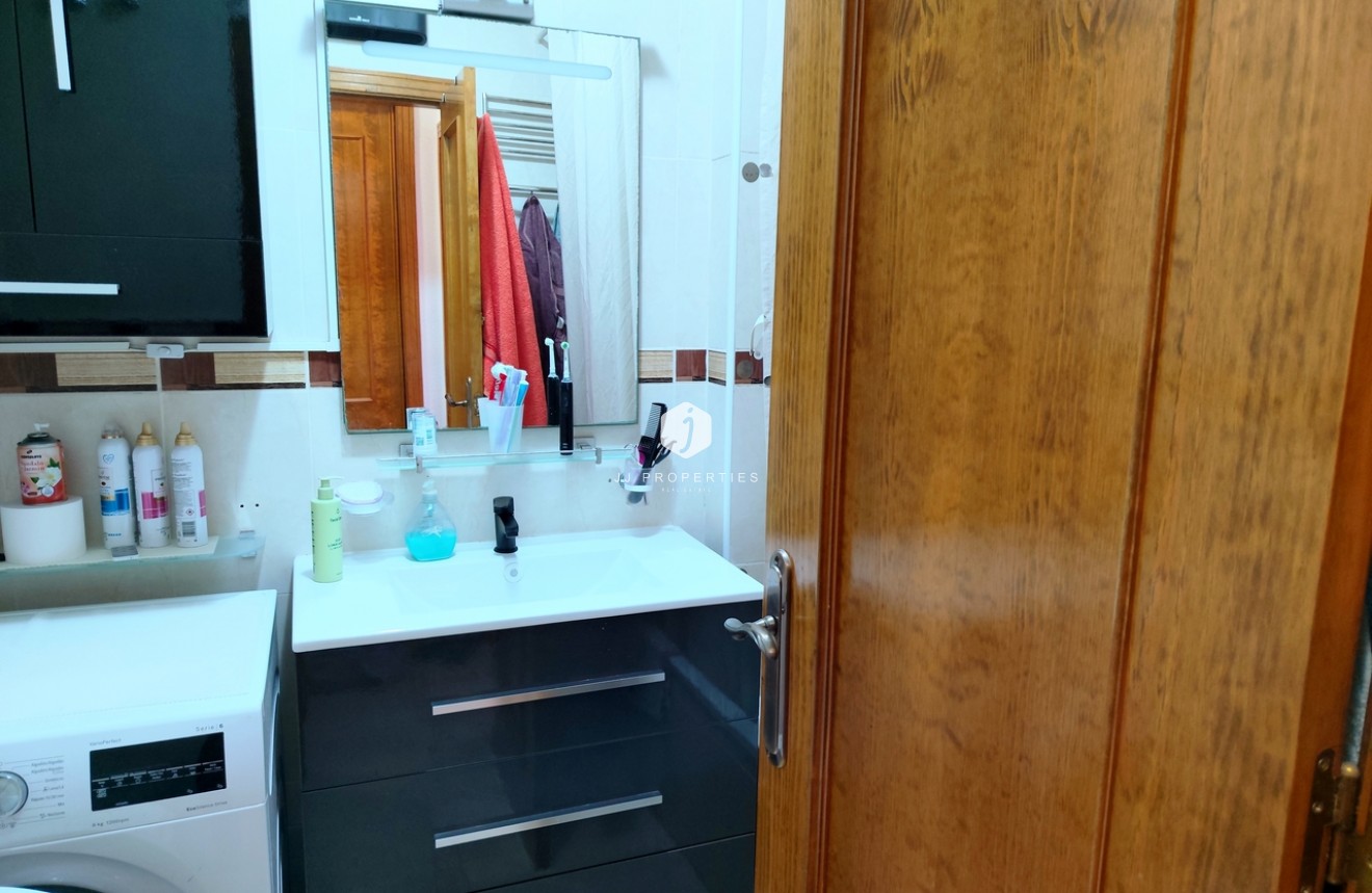 Aus zweiter Hand - Wohnung -
Los Altos - Costa Blanca