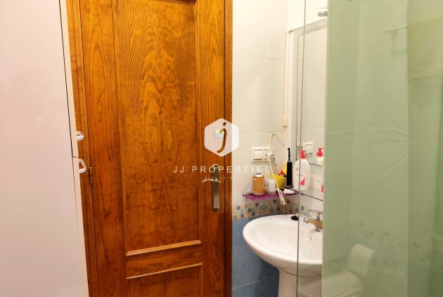 Aus zweiter Hand - Wohnung -
Los Altos - Costa Blanca