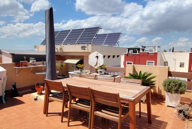 Aus zweiter Hand - Wohnung -
Los Altos - Costa Blanca