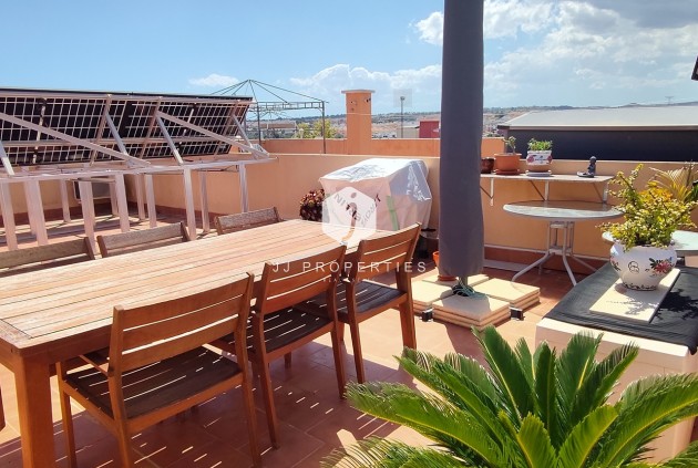 Aus zweiter Hand - Wohnung -
Los Altos - Costa Blanca