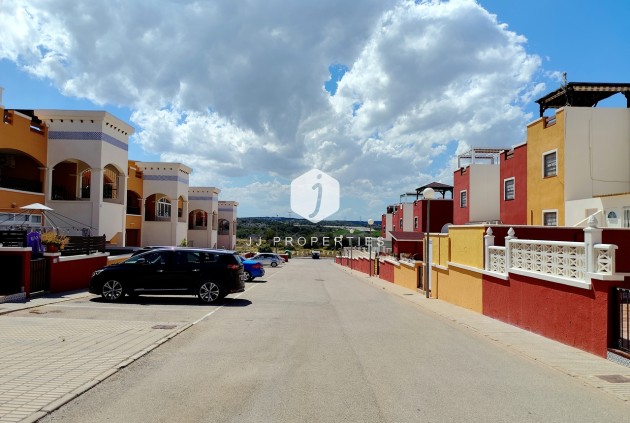Aus zweiter Hand - Wohnung -
Los Altos - Costa Blanca