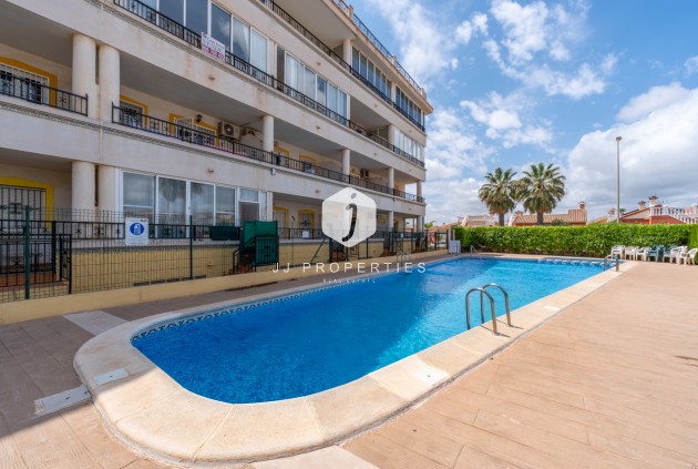 Aus zweiter Hand - Wohnung -
Playa Flamenca - Costa Blanca