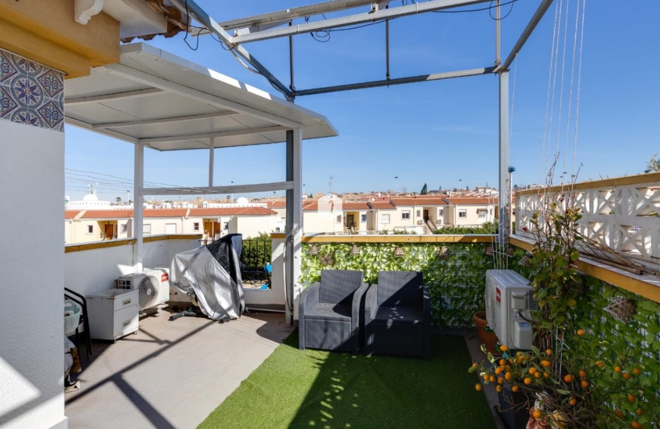 Aus zweiter Hand - Chalet -
Torrevieja - Costa Blanca