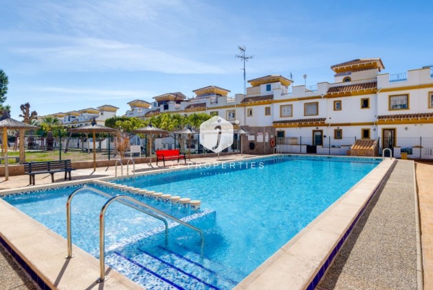 Aus zweiter Hand - Chalet -
Torrevieja - Costa Blanca