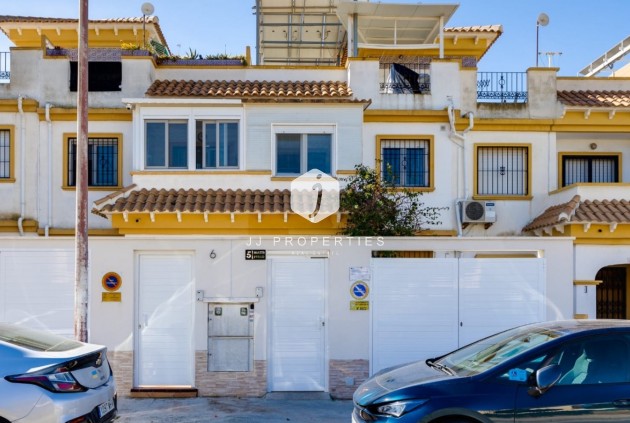 Aus zweiter Hand - Chalet -
Torrevieja - Costa Blanca