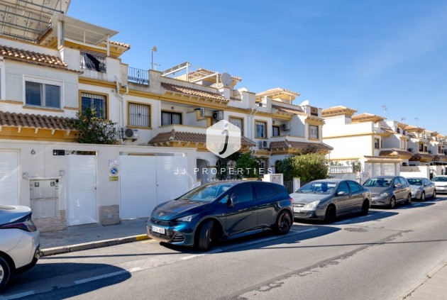Aus zweiter Hand - Chalet -
Torrevieja - Costa Blanca