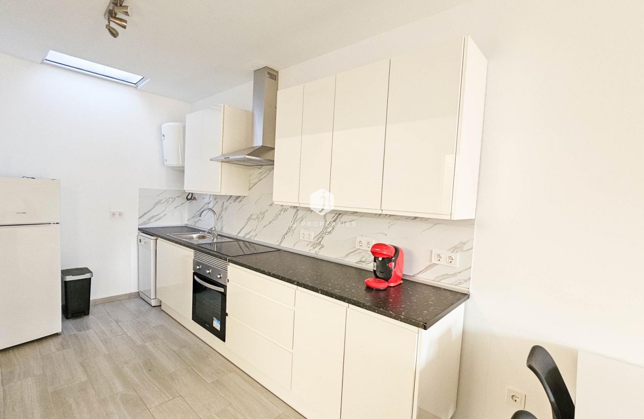 Aus zweiter Hand - Chalet -
Torrevieja - El Limonar