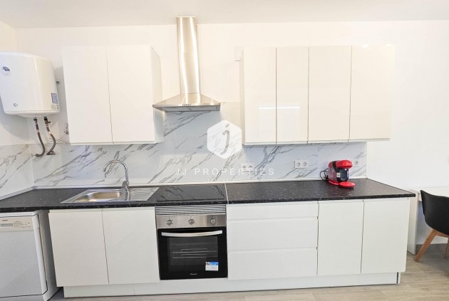 Aus zweiter Hand - Chalet -
Torrevieja - El Limonar