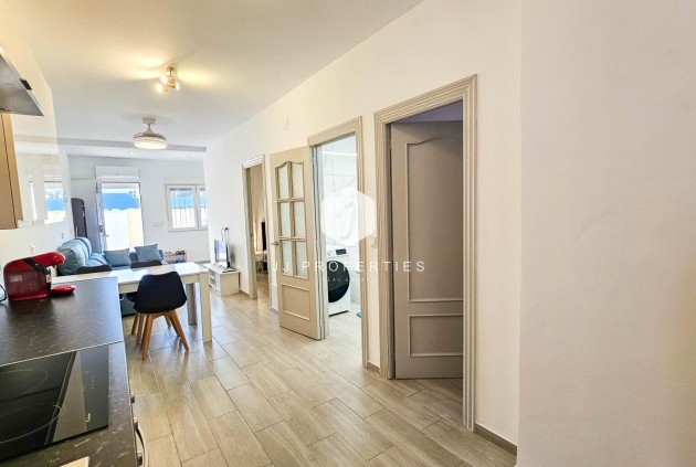 Aus zweiter Hand - Chalet -
Torrevieja - El Limonar