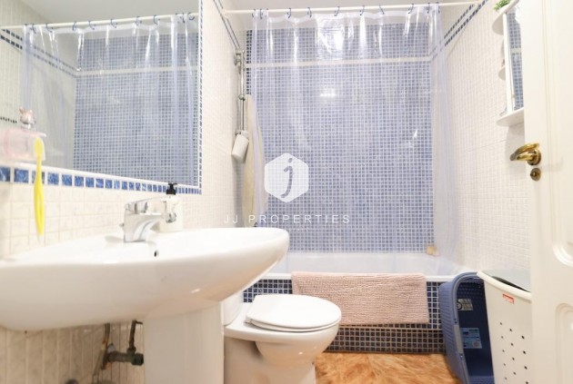 Aus zweiter Hand - Penthouse -
Torrevieja - Costa Blanca