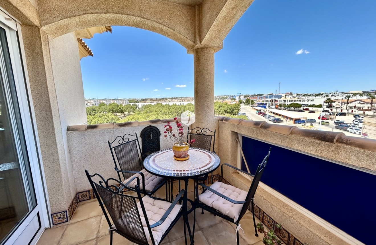 Aus zweiter Hand - Wohnung -
La Zenia - Costa Blanca