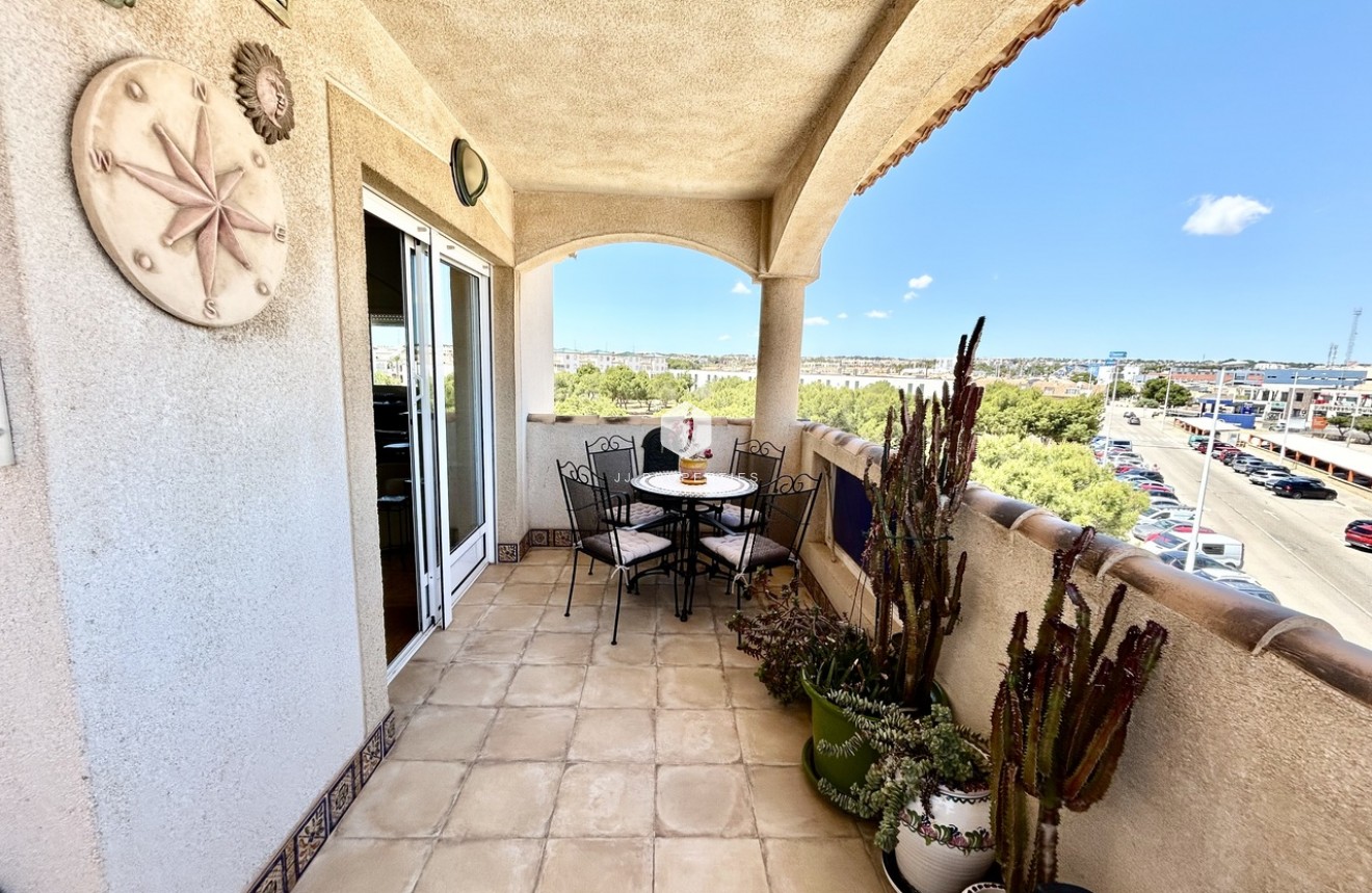 Aus zweiter Hand - Wohnung -
La Zenia - Costa Blanca
