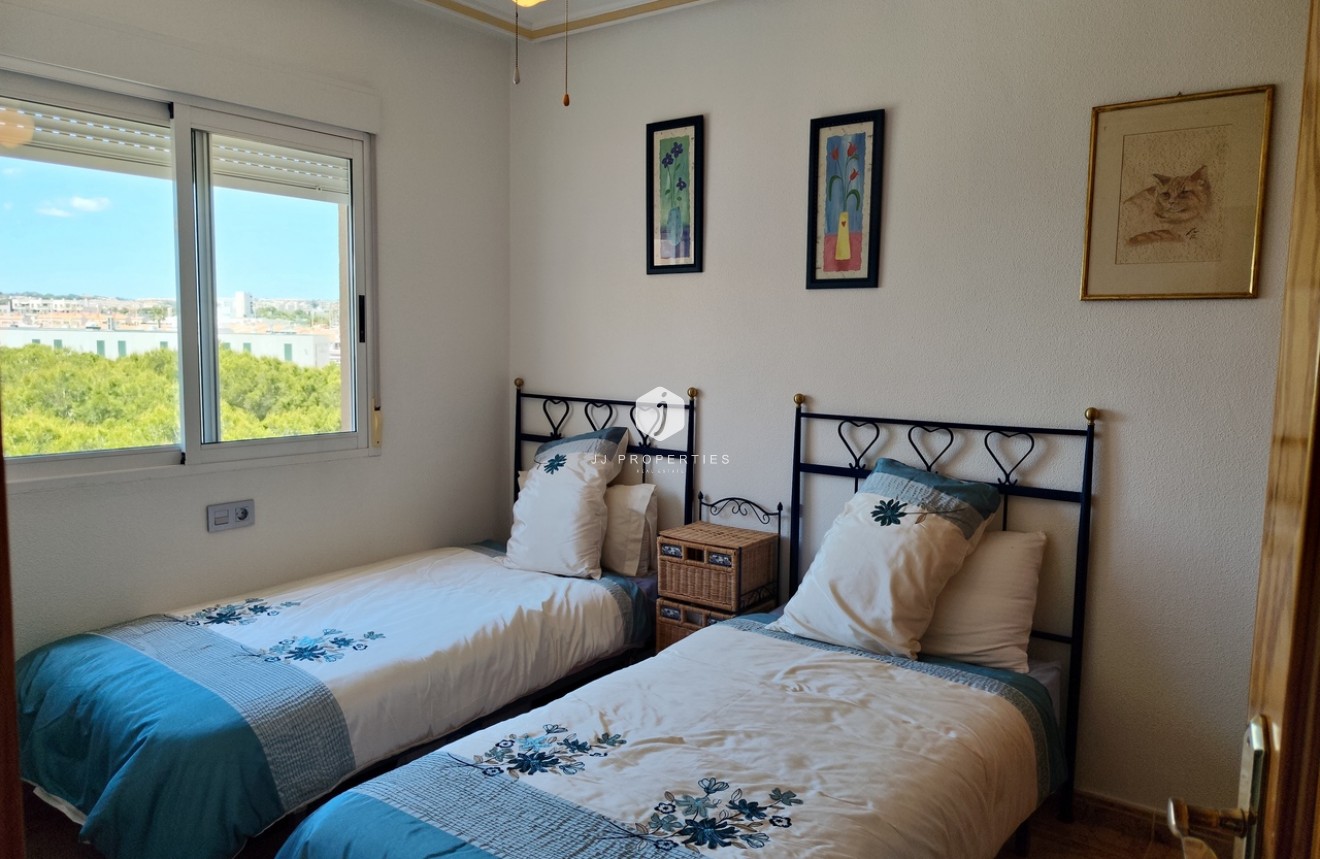 Aus zweiter Hand - Wohnung -
La Zenia - Costa Blanca