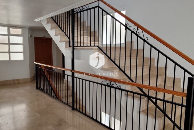 Aus zweiter Hand - Wohnung -
La Zenia - Costa Blanca
