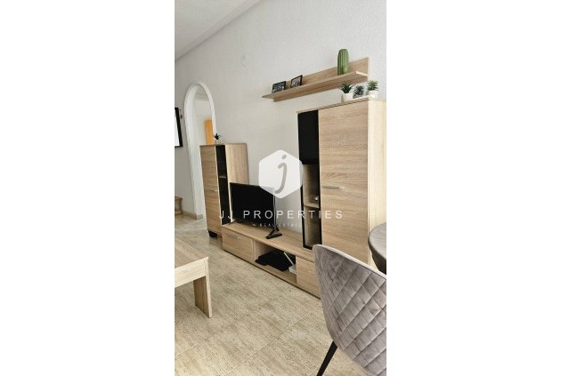 Aus zweiter Hand - Penthouse -
Torrevieja - Acequion