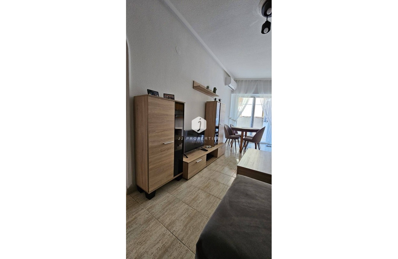Aus zweiter Hand - Penthouse -
Torrevieja - Acequion