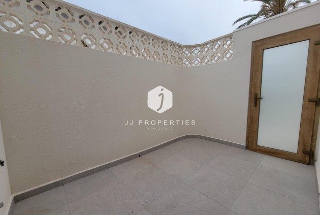 Resale - Villa -
Orihuela Costa - Cabo Roig