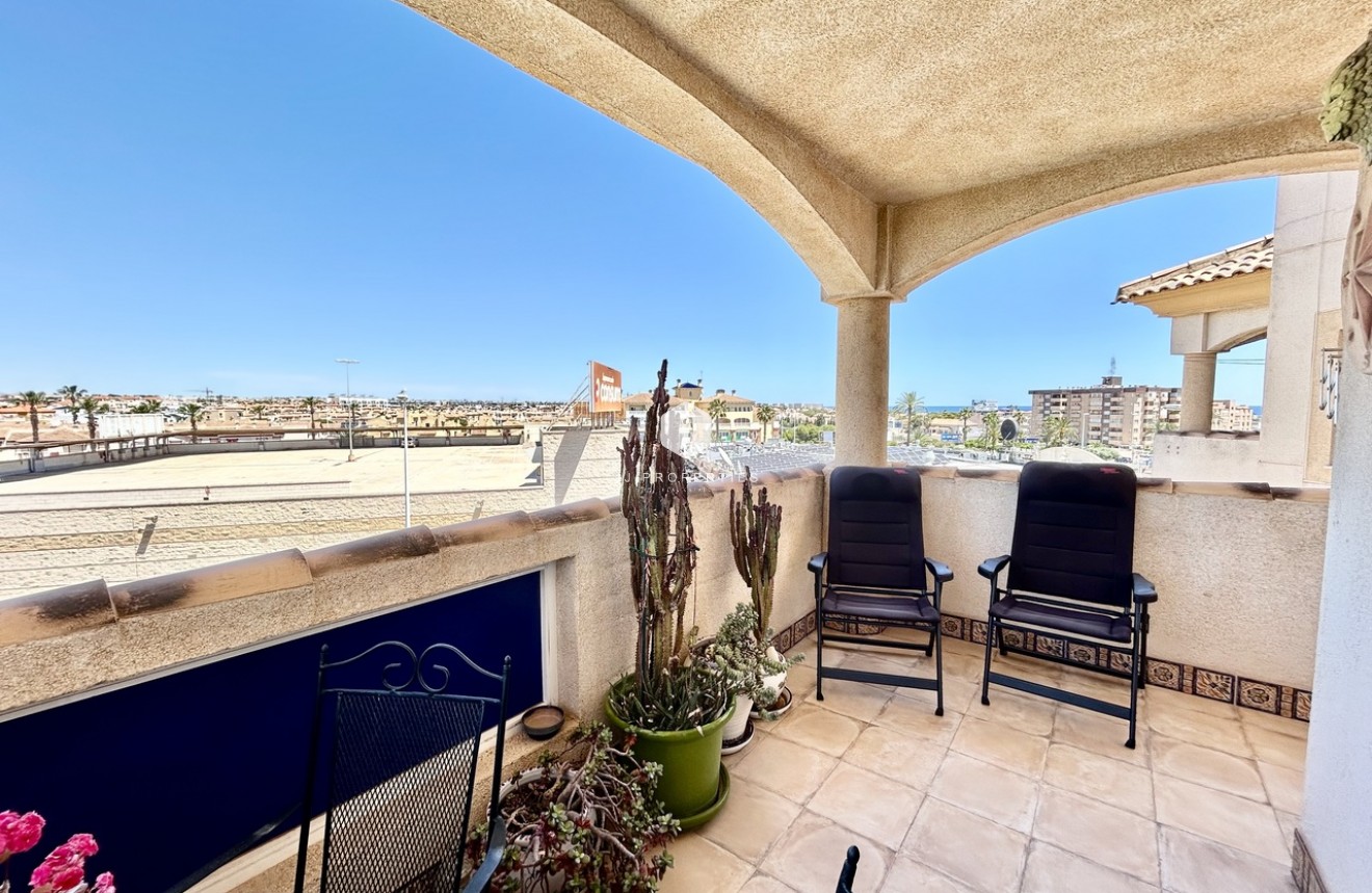Aus zweiter Hand - Wohnung -
La Zenia - Costa Blanca