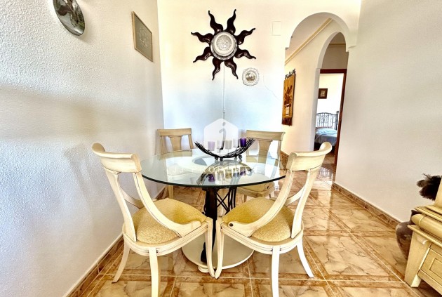 Aus zweiter Hand - Wohnung -
La Zenia - Costa Blanca