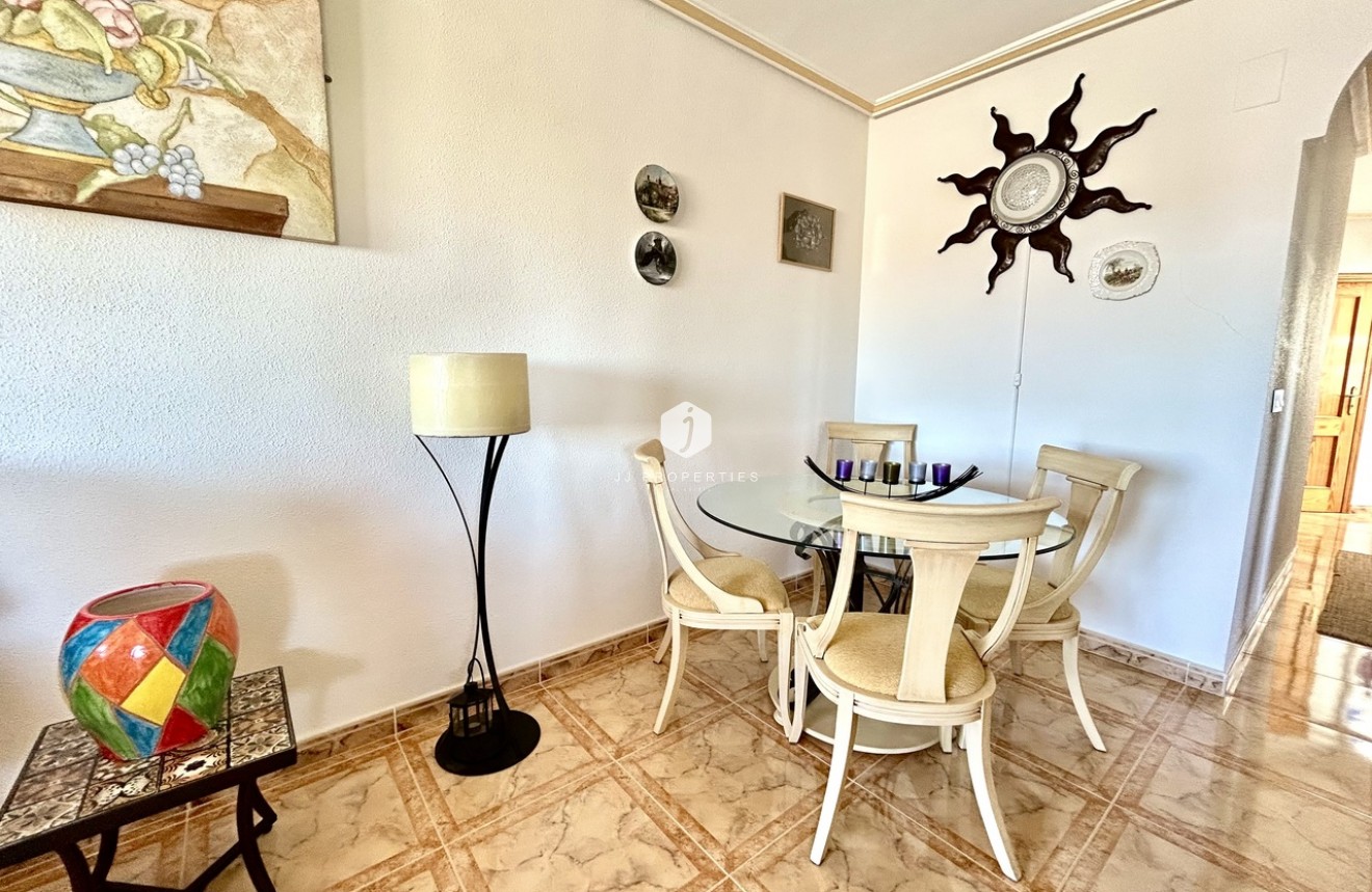 Aus zweiter Hand - Wohnung -
La Zenia - Costa Blanca