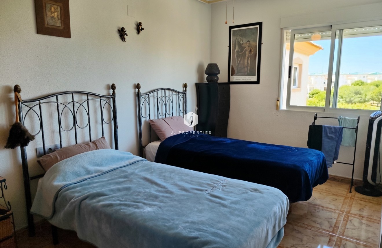 Aus zweiter Hand - Wohnung -
La Zenia - Costa Blanca