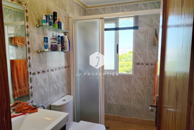 Aus zweiter Hand - Wohnung -
La Zenia - Costa Blanca