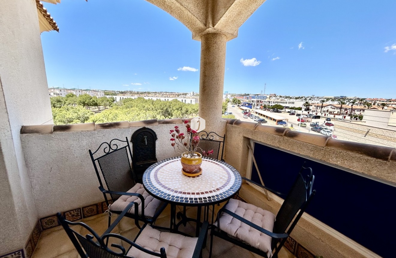 Aus zweiter Hand - Wohnung -
La Zenia - Costa Blanca