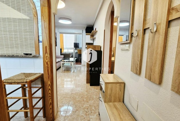 Aus zweiter Hand - Wohnung -
Torrevieja - Nueva Torrevieja