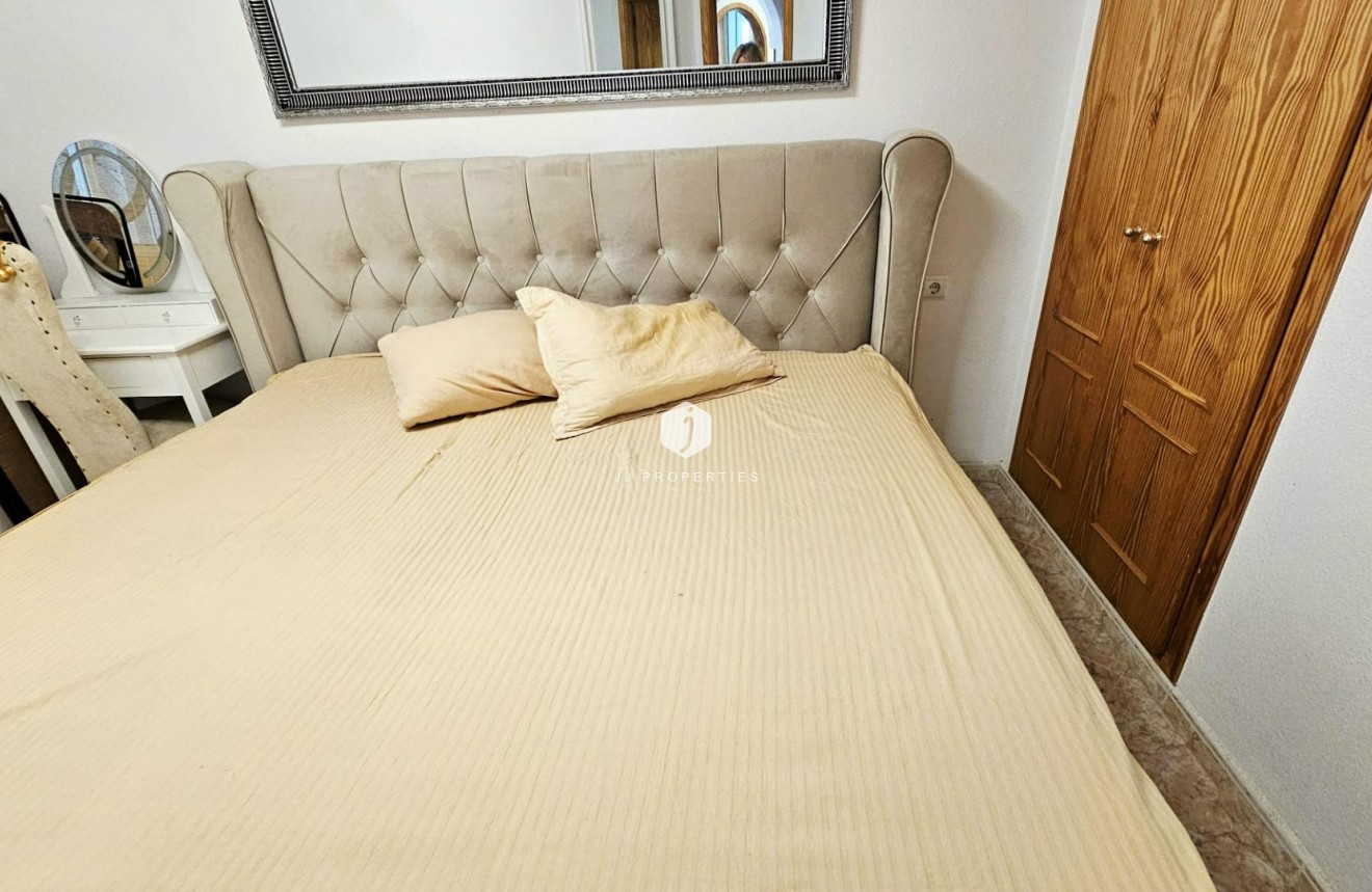Aus zweiter Hand - Wohnung -
Torrevieja - Nueva Torrevieja