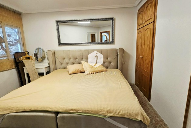 Aus zweiter Hand - Wohnung -
Torrevieja - Nueva Torrevieja