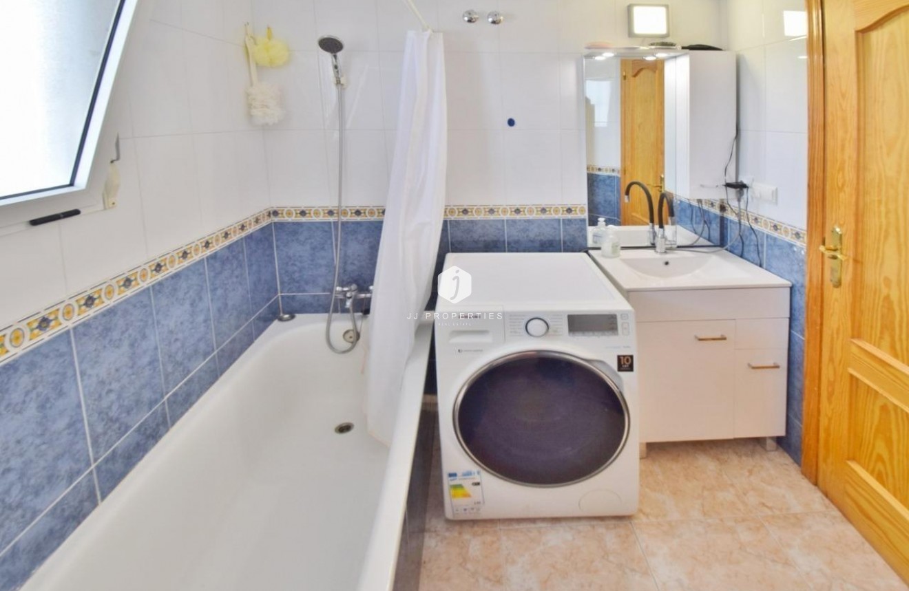 Aus zweiter Hand - Wohnung -
Torrevieja - Nueva Torrevieja