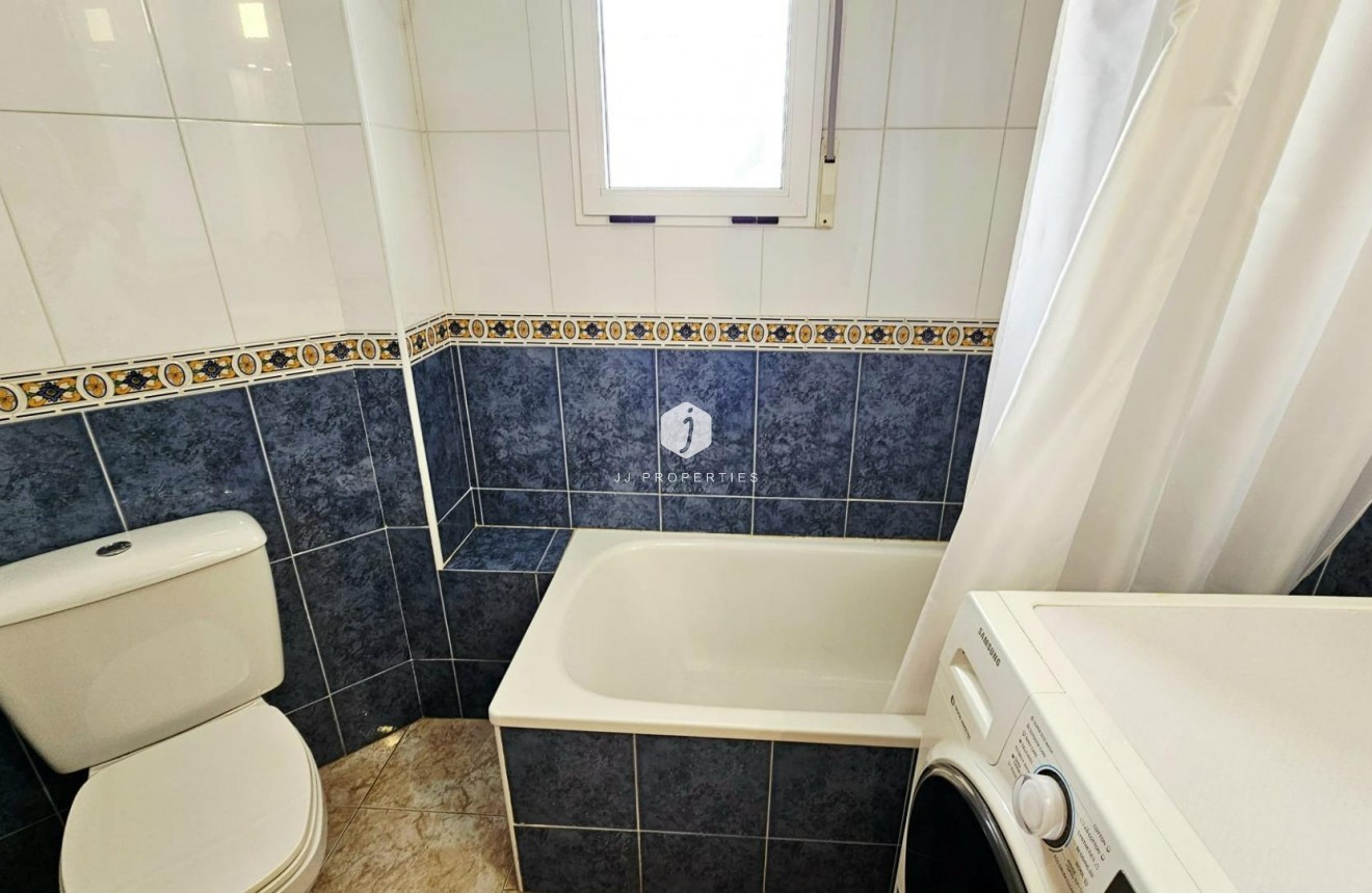Aus zweiter Hand - Wohnung -
Torrevieja - Nueva Torrevieja