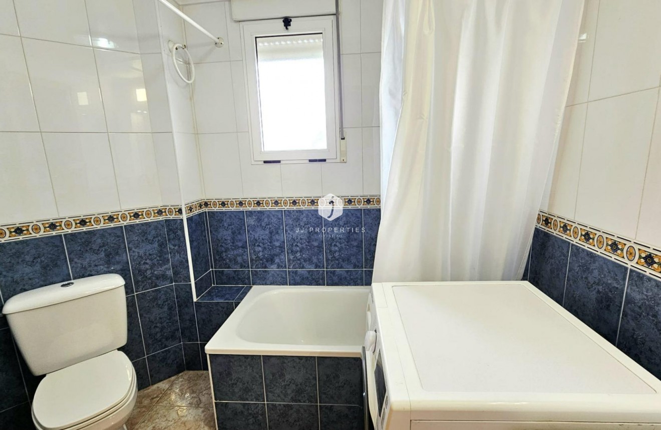 Aus zweiter Hand - Wohnung -
Torrevieja - Nueva Torrevieja