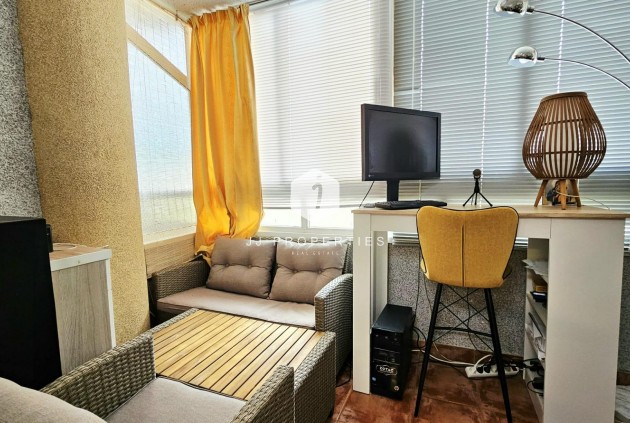 Aus zweiter Hand - Wohnung -
Torrevieja - Nueva Torrevieja