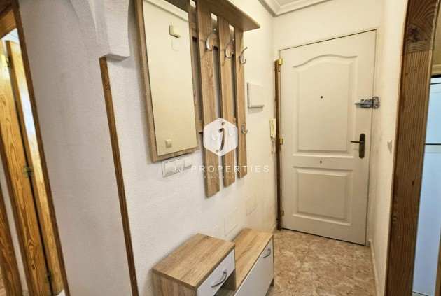 Aus zweiter Hand - Wohnung -
Torrevieja - Nueva Torrevieja