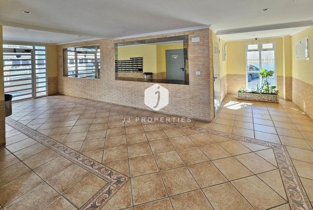Aus zweiter Hand - Wohnung -
Torrevieja - Nueva Torrevieja