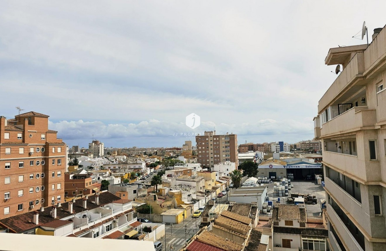 Aus zweiter Hand - Wohnung -
Torrevieja - Nueva Torrevieja