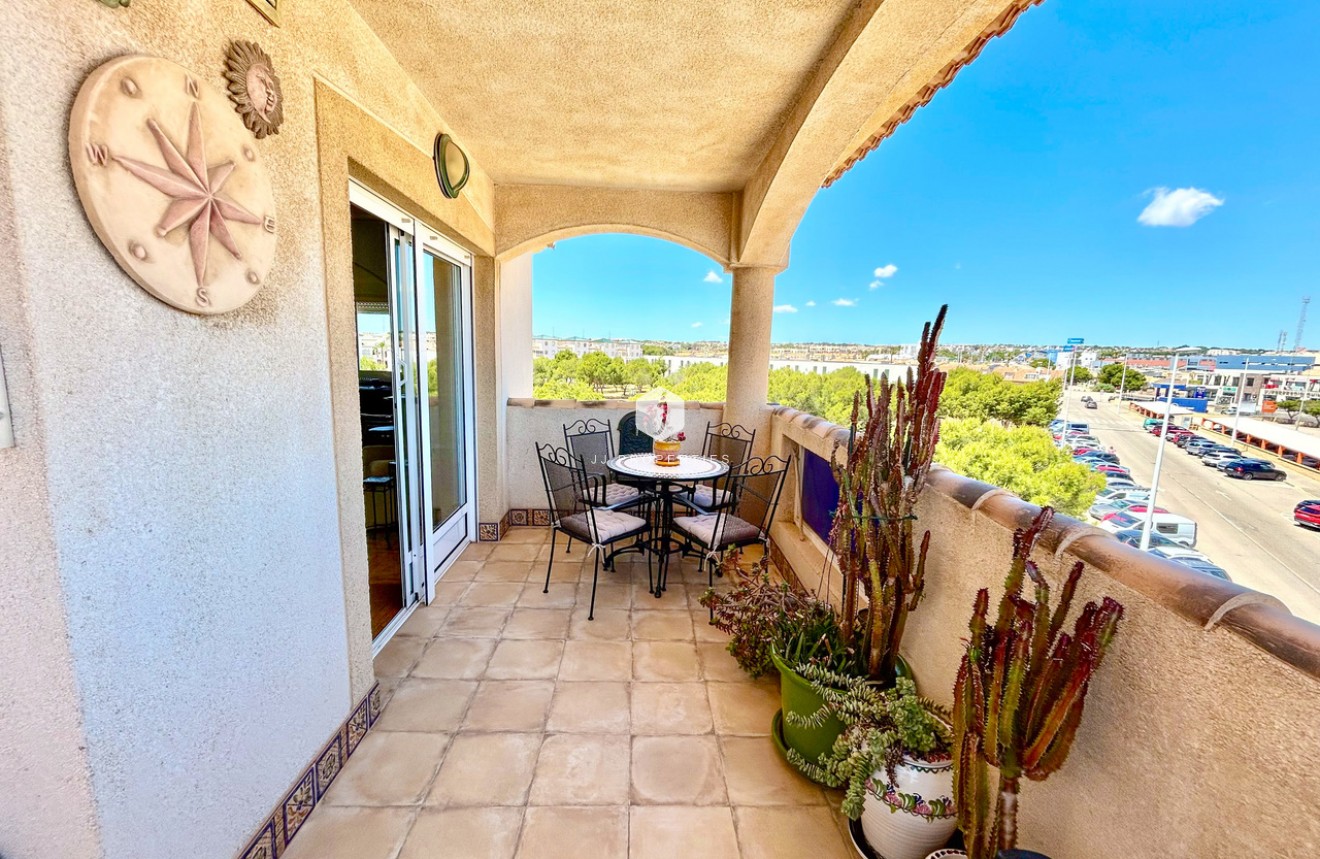 Aus zweiter Hand - Wohnung -
La Zenia - Costa Blanca