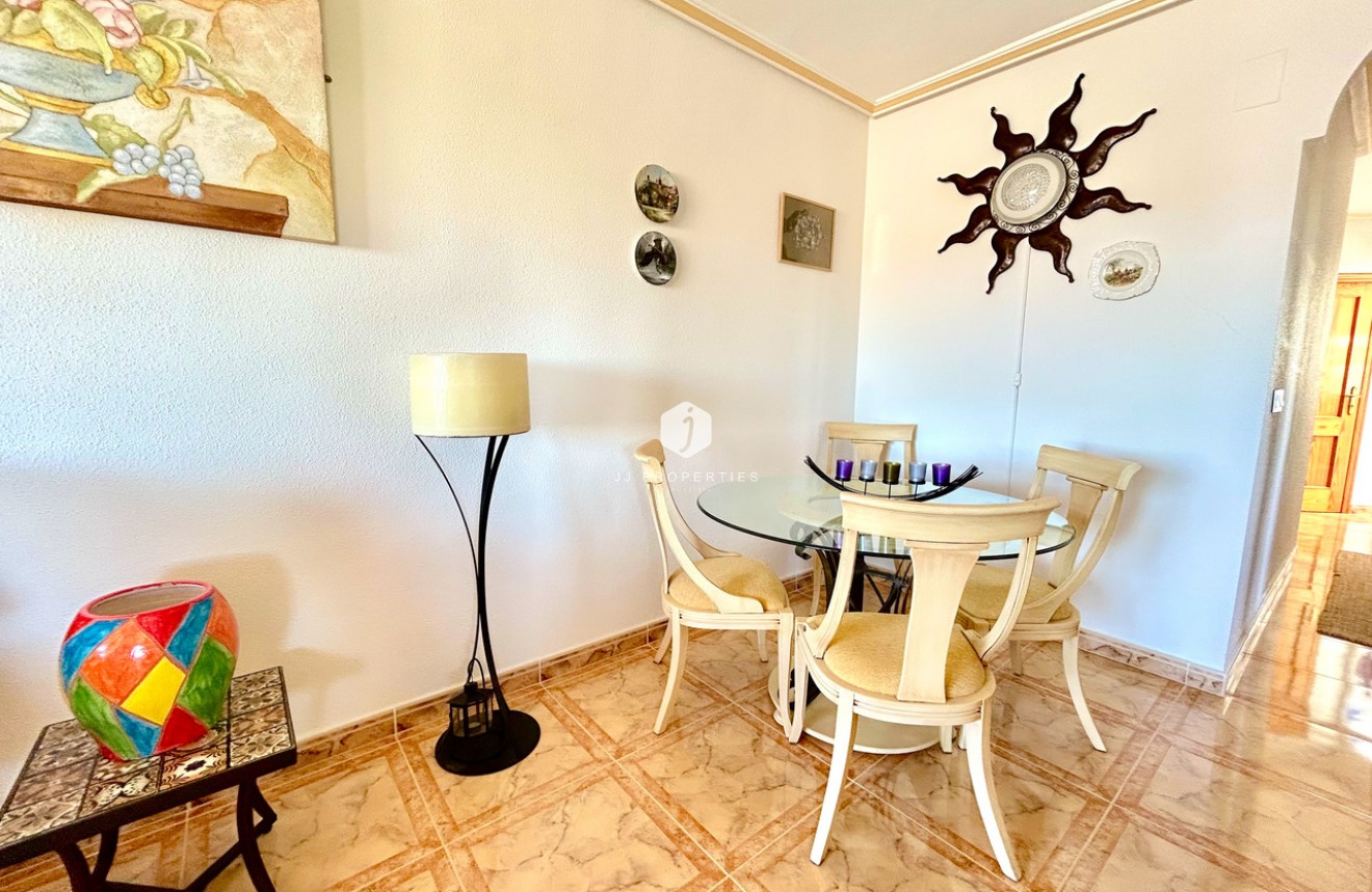 Aus zweiter Hand - Wohnung -
La Zenia - Costa Blanca